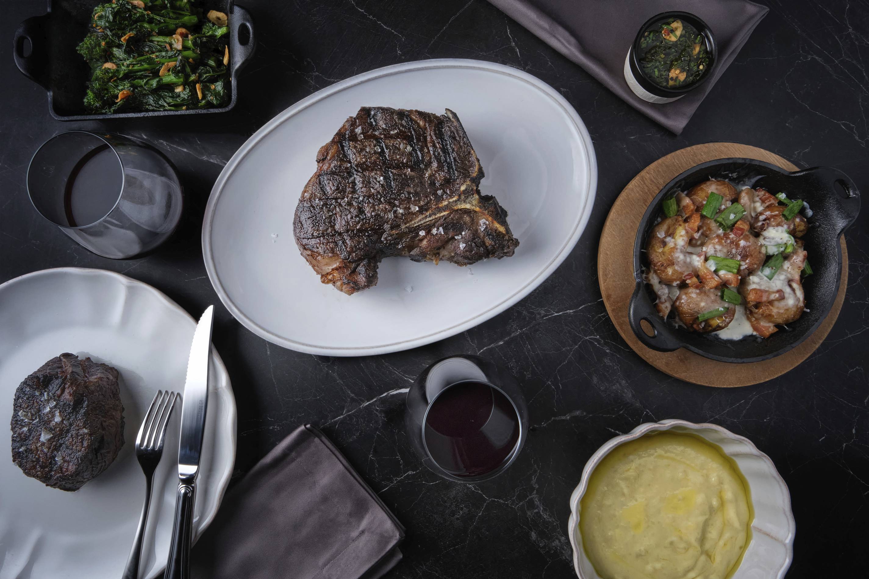 best-2022-steak-tablescape.jpg