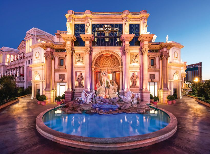 Take a break by Forum Shops’ own Trevi Fountain. PHOTO COURTESY OF THE FORUM SHOPS
